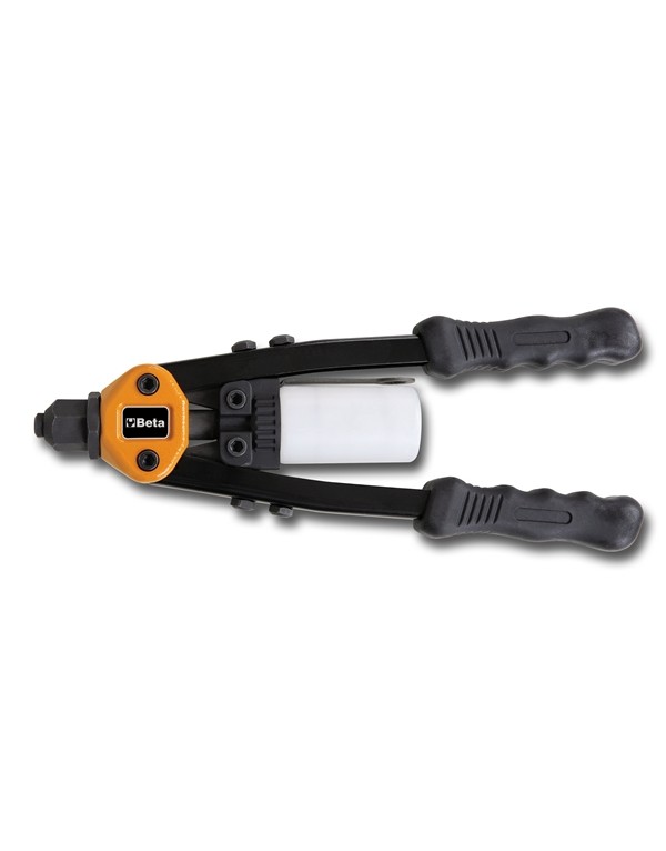 1740 B330-REMACHADORA COMPACTA